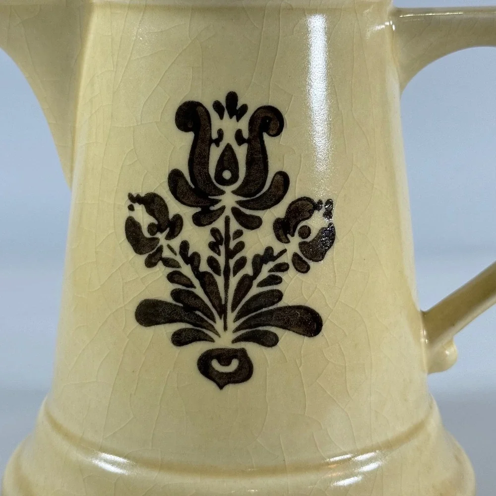 VTG Pfaltzgraff Village Coffee Pot Tea Server Pitcher Tan Brown Folk Farmhouse